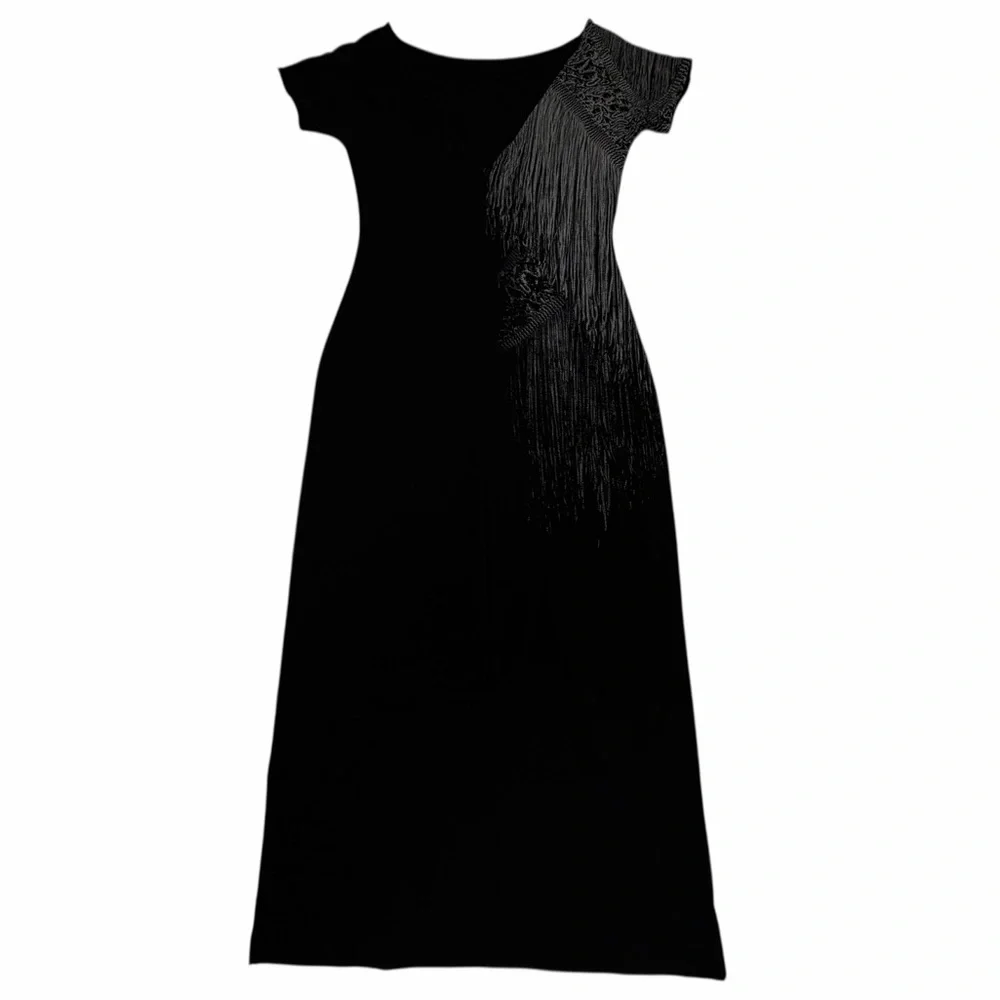 Elegant Isabel de Pedro Chain Printed Black Short Sleeve Dress- US 4 - Picture 12 of 16